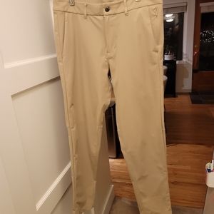 Lululemon  travel commute ABC pant classic